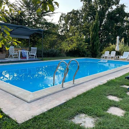 Tenuta Nissole Rocchetta Tanaro Kültér fotó